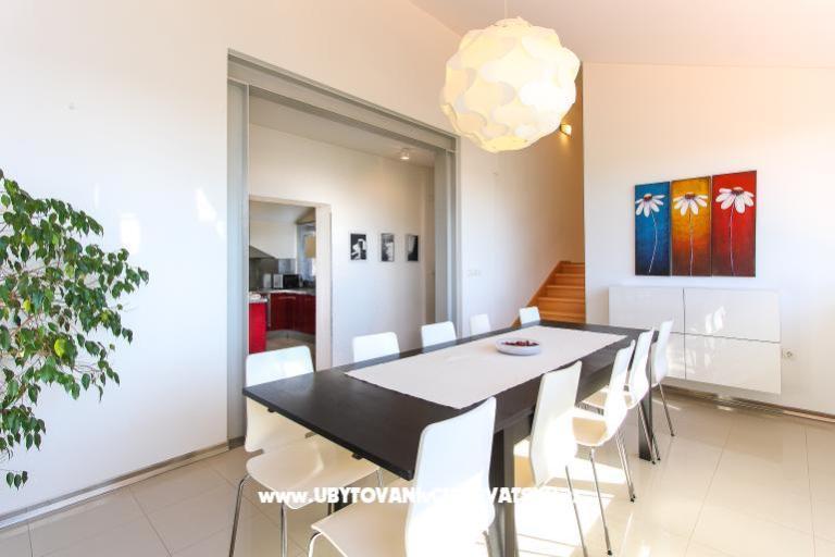 Comtemporary Apartman – foto 11