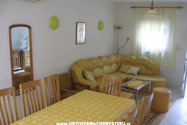 Apartmani Tomy – foto 8