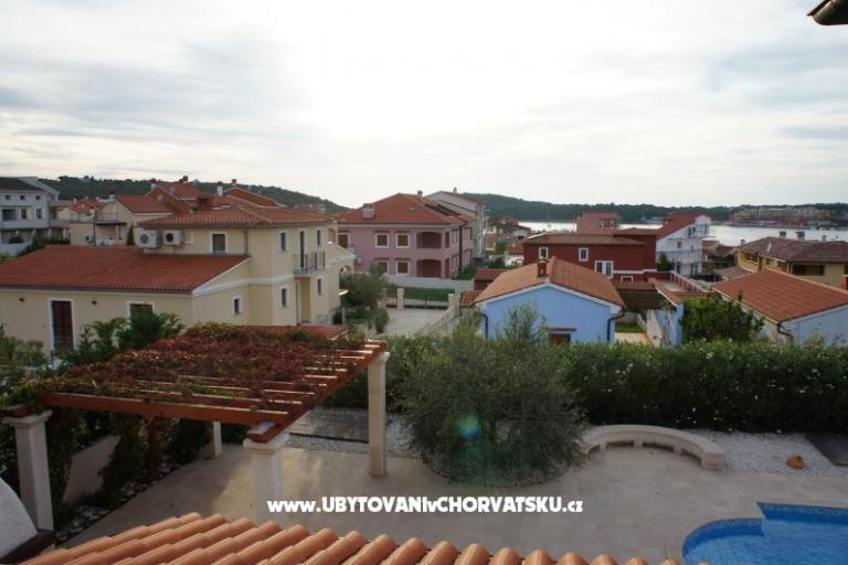 Apartmani sa bazenom Volme – foto 13