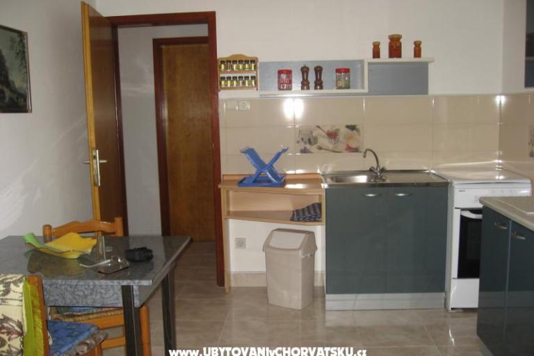  Apartmani Riosa Maria – foto 13