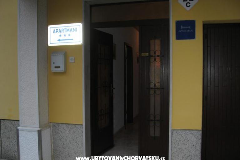  Apartmani Riosa Maria – foto 17