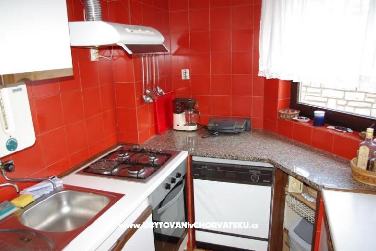 Kuća Obrš *** – foto 4
