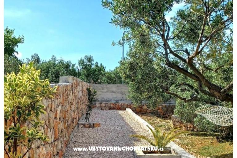 Apartmani AS sa bazenom – foto 49