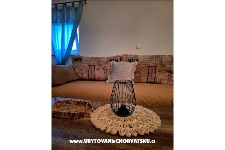 Apartmani AS sa bazenom – foto 53