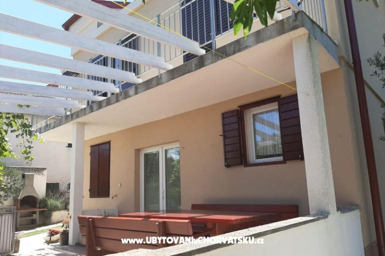 Apartmani Budiša – foto 11