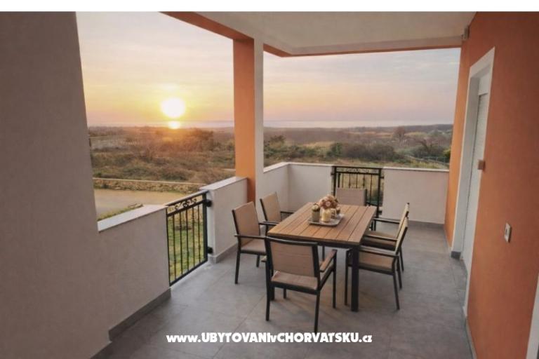 Apartmani Tomislav VRSI-NIN – foto 15