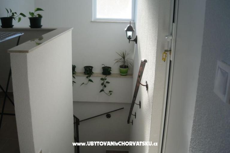 Apartmani Lucin – foto 9