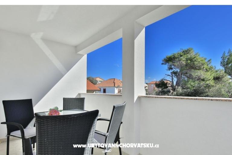 Apartmani Mica – foto 10