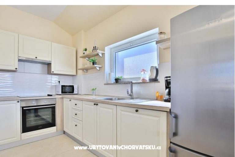 Apartmani Mica – foto 13