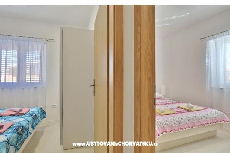 Apartmani Mica – foto 8