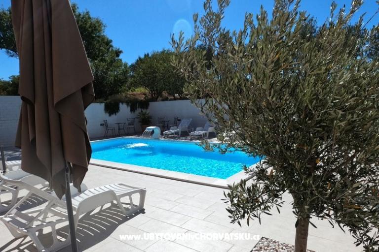 Apartmani Zeneral – foto 8