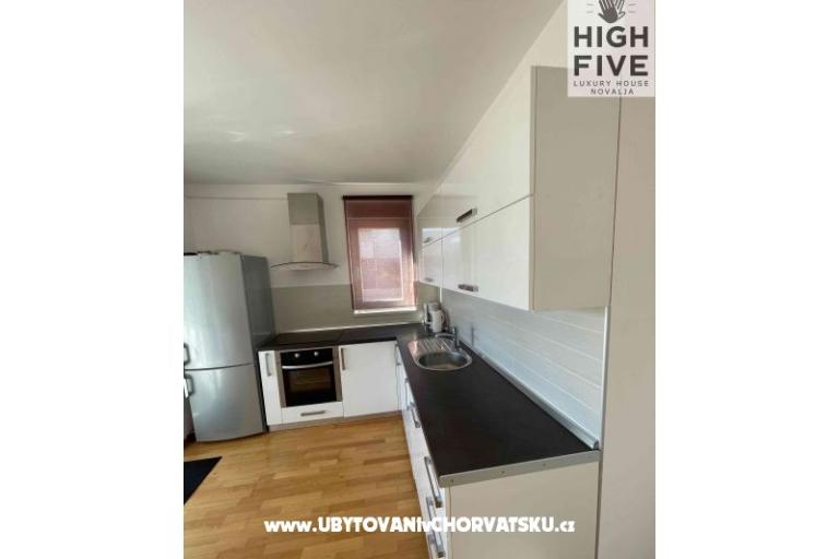 High Five Luxury Kuća Novalja – foto 10