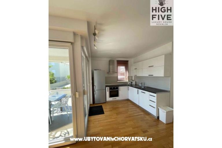 High Five Luxury Kuća Novalja – foto 11