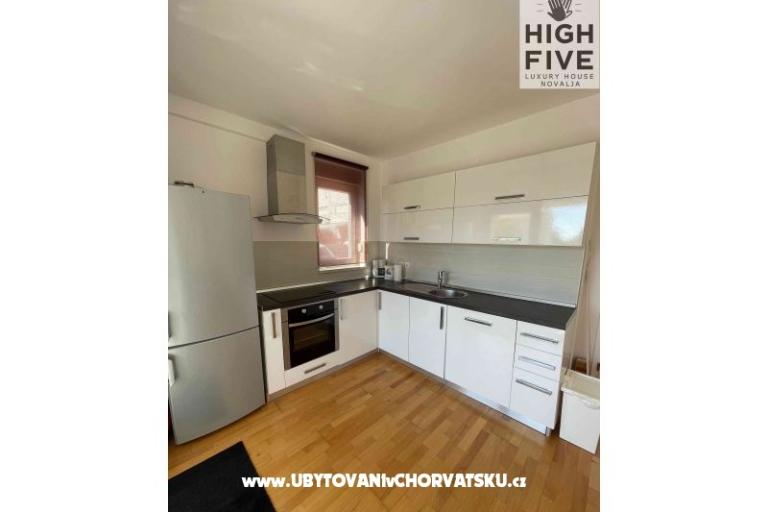 High Five Luxury Kuća Novalja – foto 12