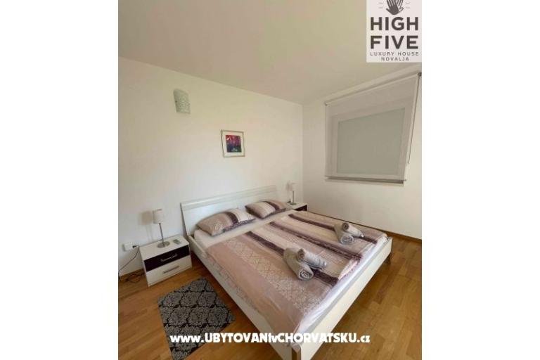 High Five Luxury Kuća Novalja – foto 17