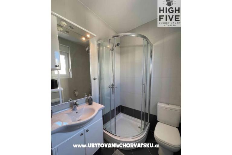 High Five Luxury Kuća Novalja – foto 22