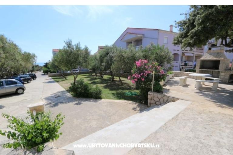 Apartmani Milka Novalja – foto 12