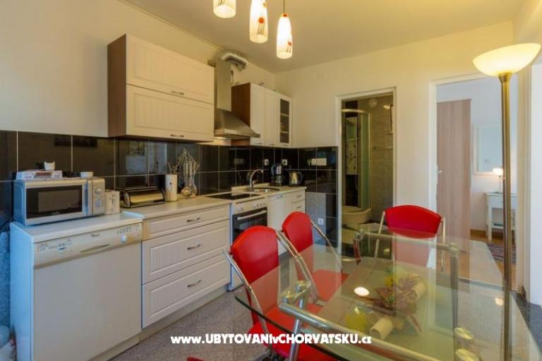 Apartmani Lucia – foto 14
