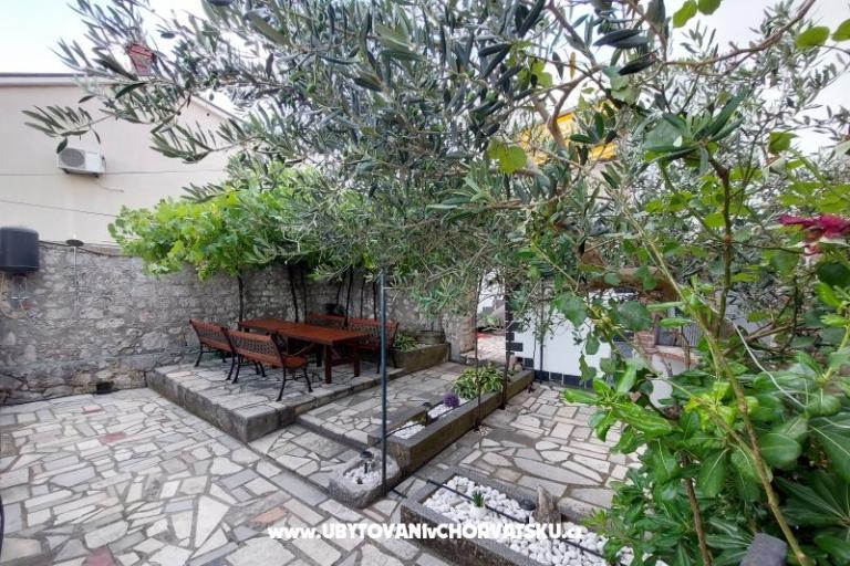 Apartmani Pejaković na moru – foto 2