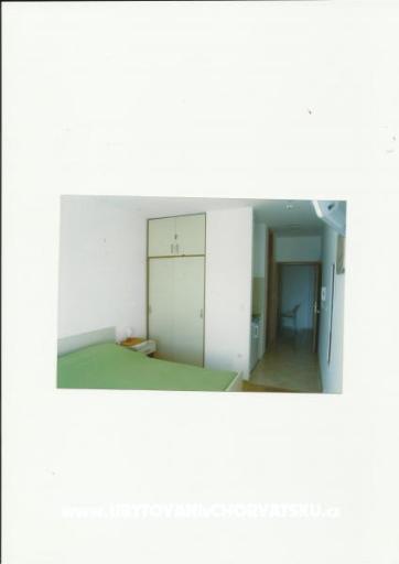 Apartmani Balića Rat – foto 9
