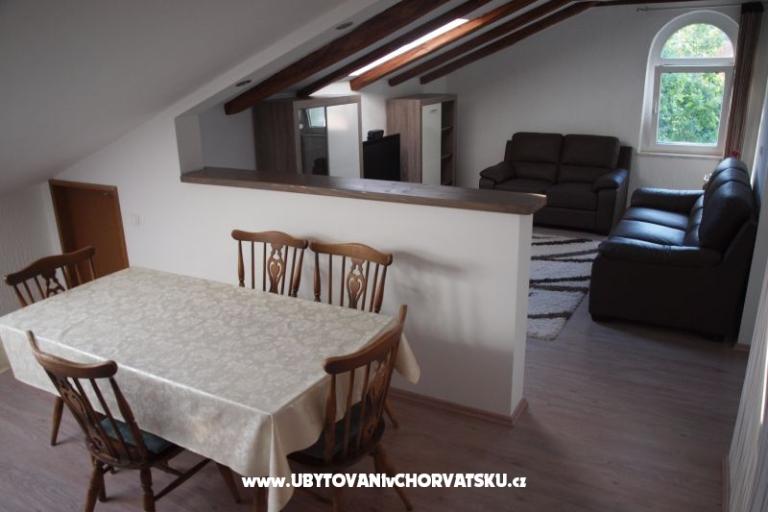 Apartmani LOLA – foto 9
