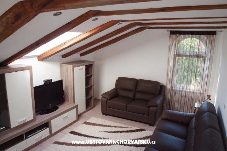 Apartmani LOLA – foto 8