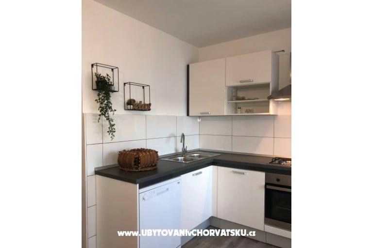 Apartmani Nejašmić – foto 18