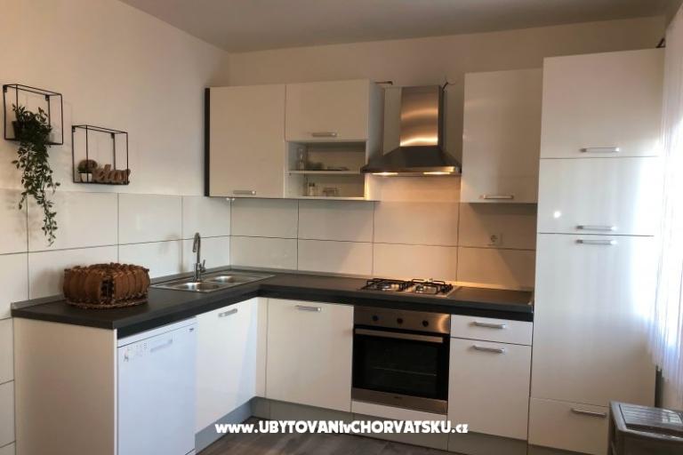 Apartmani Nejašmić – foto 7