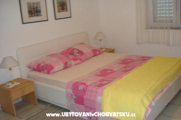 Apartmani Niki & Petra – foto 4