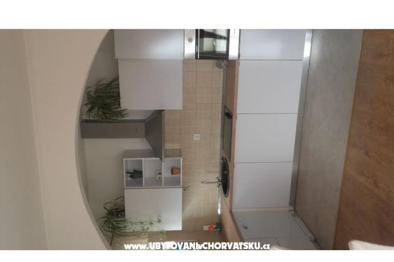 Apartmani Toni  Duće  – foto 10