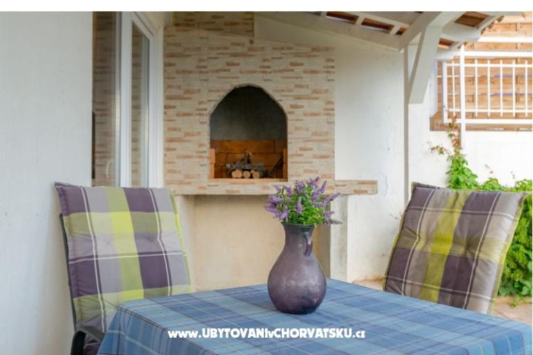 Apartman Dodo sa bazenom – foto 7