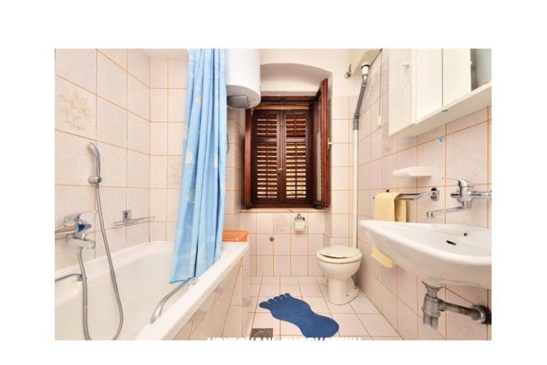 Apartmani Stari Grad /Omiš center/ – foto 16