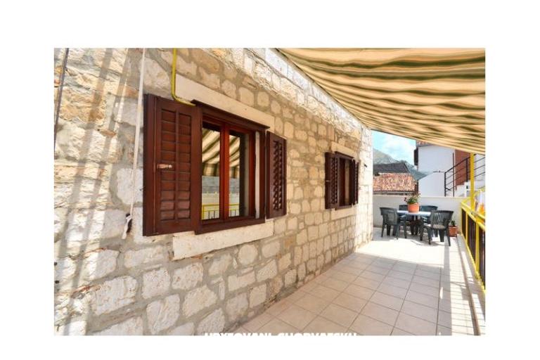 Apartmani Stari Grad /Omiš center/ – foto 4