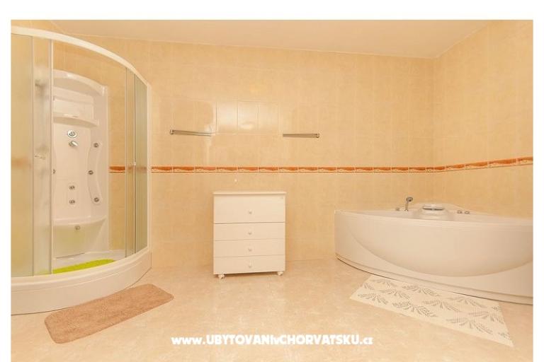 Luxury Apartmani Omis – foto 13
