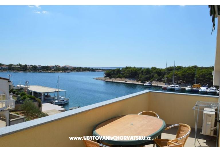 Apartmani Lovro Pag – foto 16