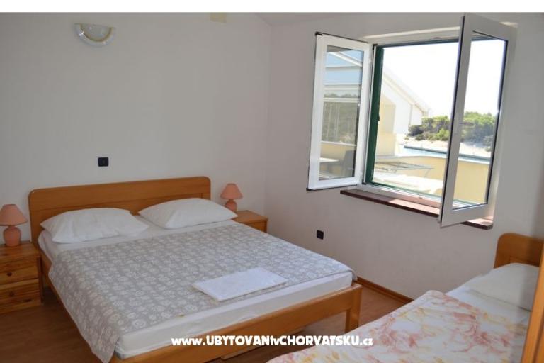 Apartmani Lovro Pag – foto 18