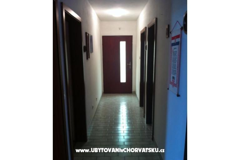 Apartmani Ćurić Povljana – foto 5