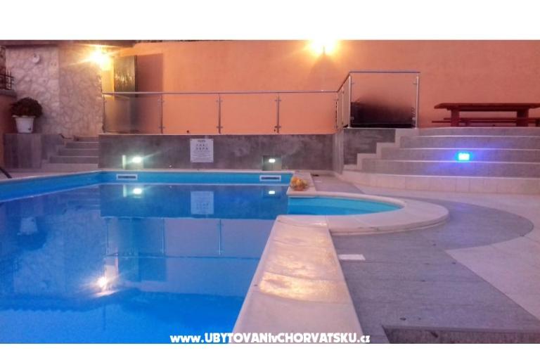 Apartmani Ita s bazenom – foto 6