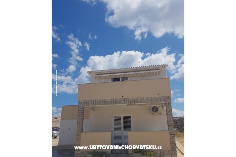 Apartmani Iva i Mirjana – foto 2