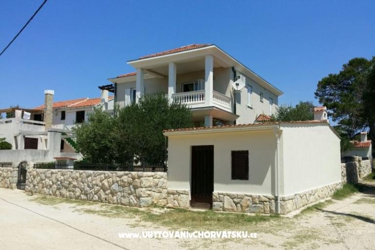 Apartmani Karmen – foto 15
