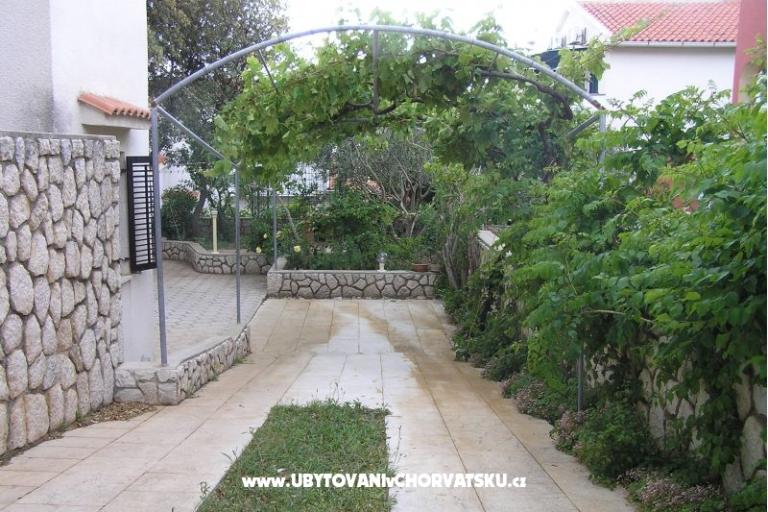 Apartmani Mare – foto 2