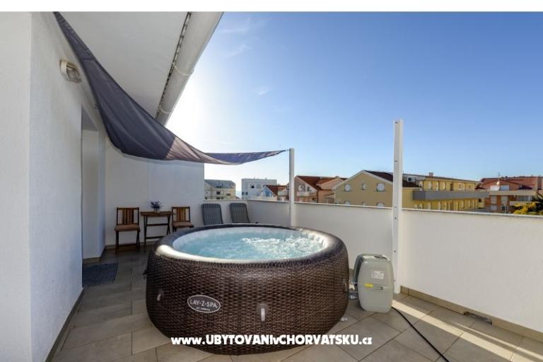 Apartman sa bazenom and jacuzzi – foto 26
