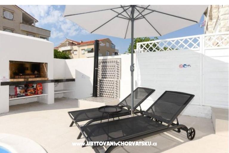 Apartman sa bazenom and jacuzzi – foto 30