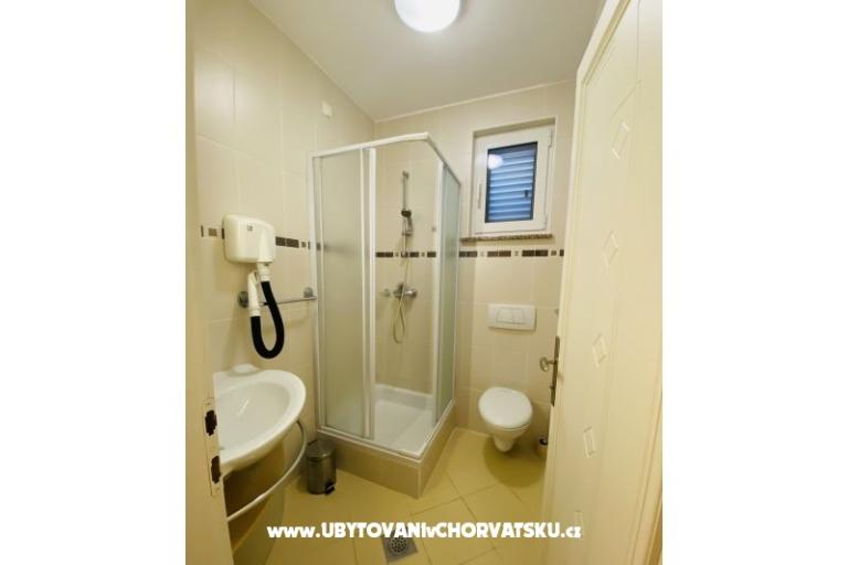 Pool Apartman Antonia – foto 21