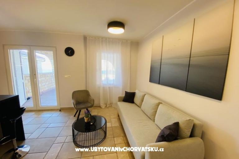 Pool Apartman Antonia – foto 9