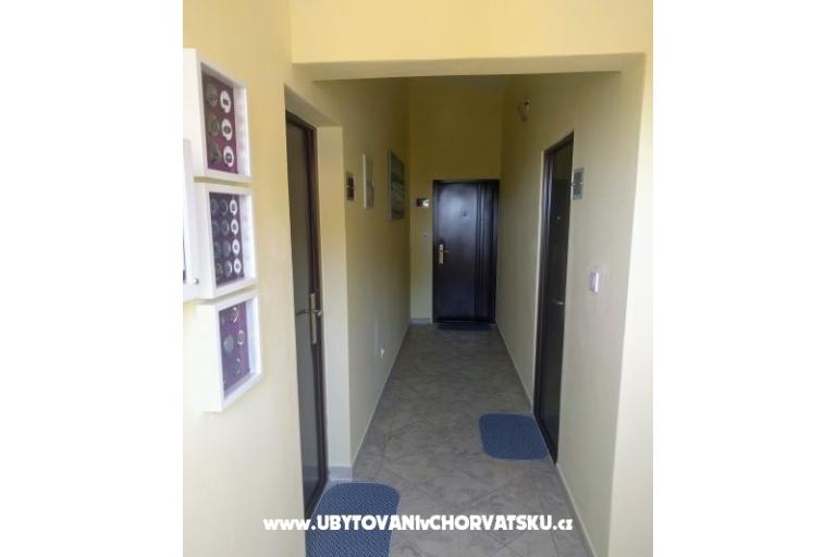 Apartmani Bosi i Goli – foto 11