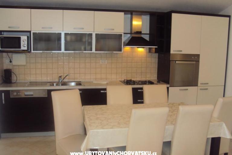 Apartman Lovre – foto 2