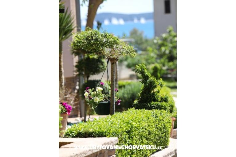 Apartmani Dalmatino Pakoštane – foto 16