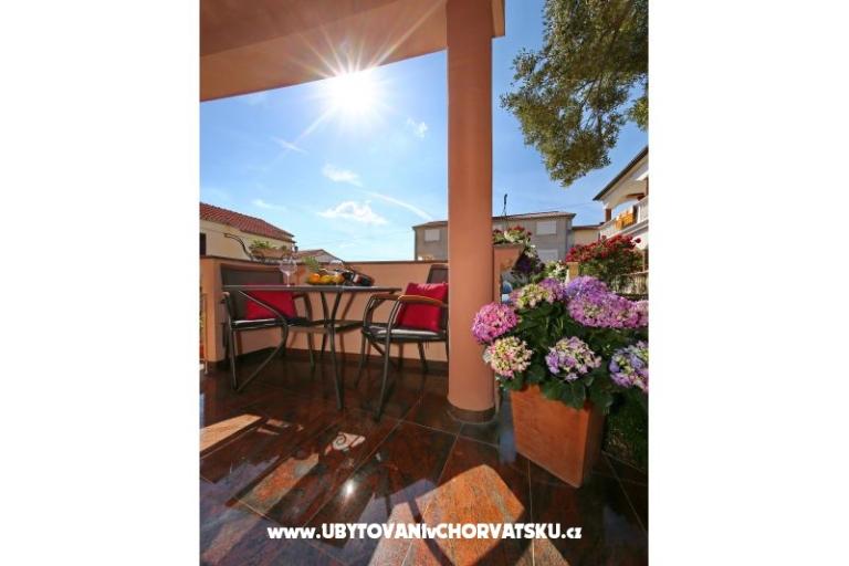 Apartmani Dalmatino Pakoštane – foto 9