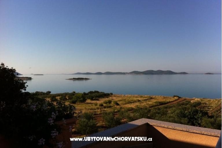 Apartmani Ivan i Zeljka Pakostane – foto 17